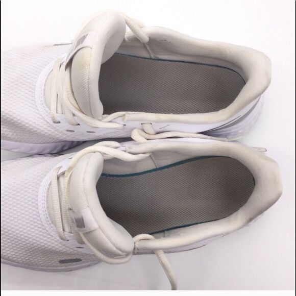 Nike Revolution 5 in white size 8.5 - Picture 9 of 12